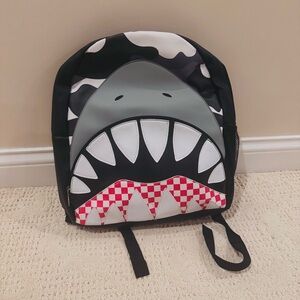 OMG Accessories Captain Owen’s Shark Bag pack Black and Gray Unisex Pockets NEW